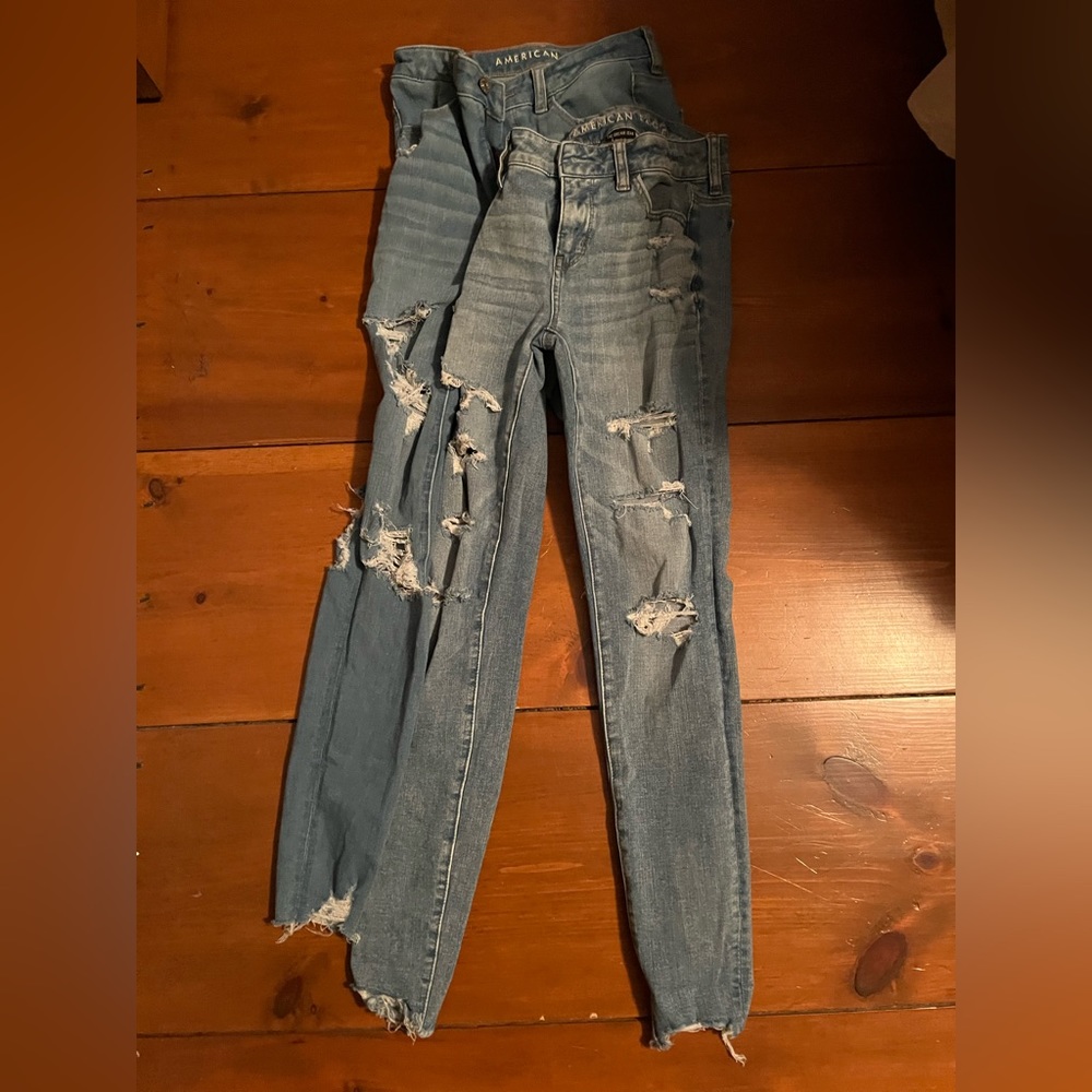 American Eagle Jeans.  Size 2